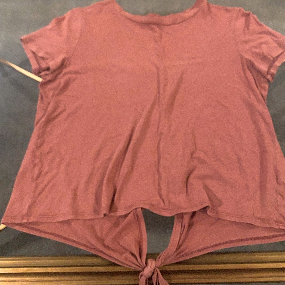 Woman’s Aerie Open Back Tee